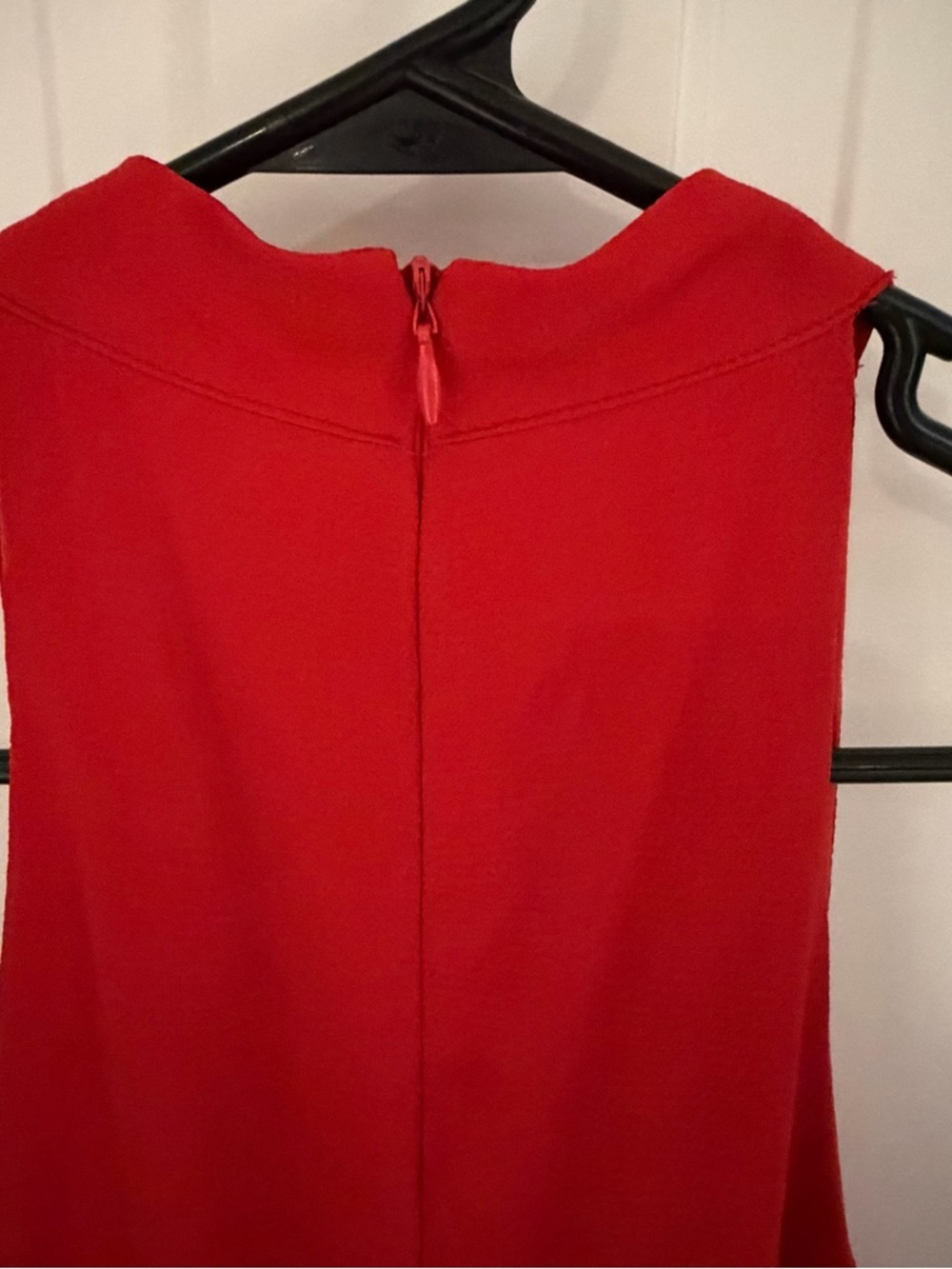 London Times Red Sleeveless Halter Wide-Leg Cropped Jumpsuit - Picture 7 of 8